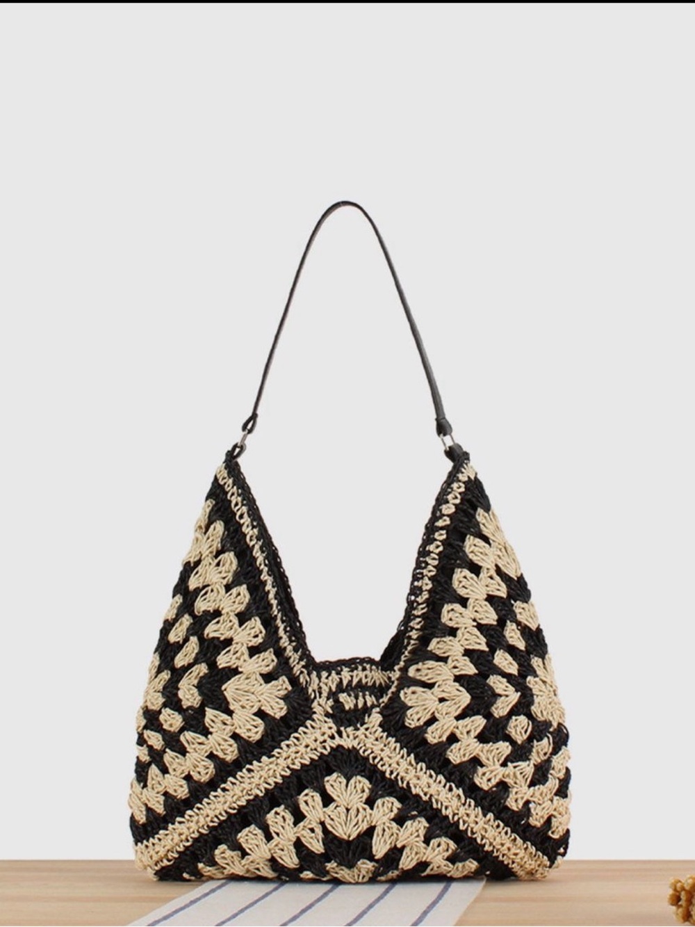 Commense Black & Natural Straw Macrame Shoulder Bag - Picture 1 of 4